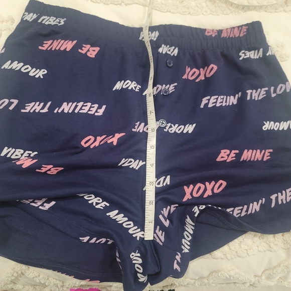 NEW Valentines Day Grayson Thread's Women's Pajama Short set size Medium - Picture 11 of 17
